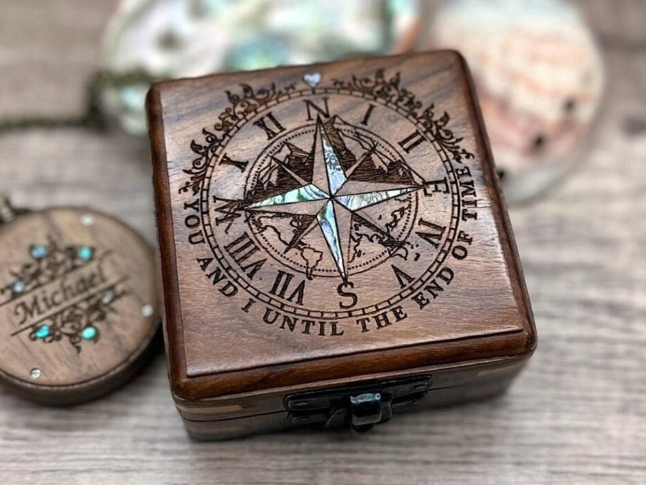 Engraved Wood Pocket Watch and wooden Box – Personalized Graduation Gift, Birthday gift for Him
