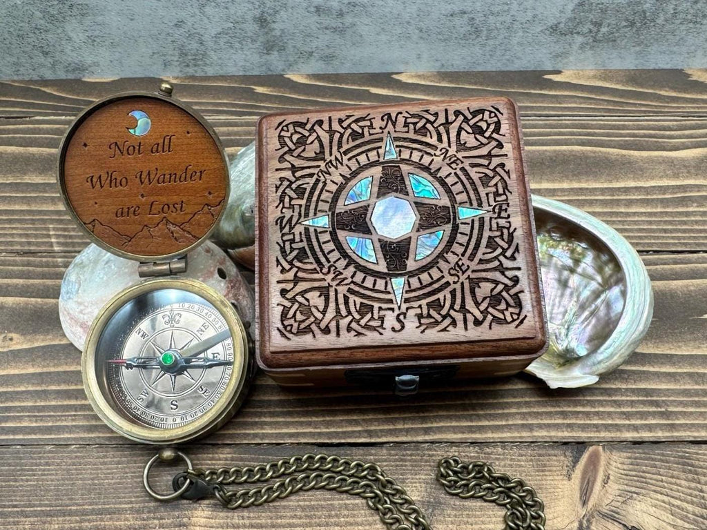 Personalized pocket compass - Sentimental gifts for boyfriend, best friend - Birthday, Anniversary gift - compass in wooden keepsake box